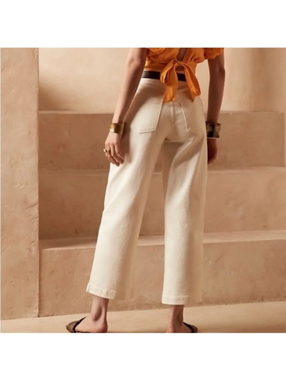 Banana Republic cream off